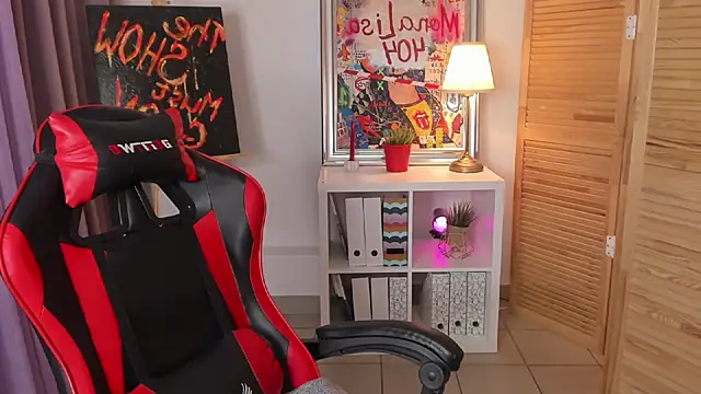 Snapshot of ayakskalermonss chatting on 11-05-25, 08:25 ayakskalermonss online show from 11-05-25, 08:25