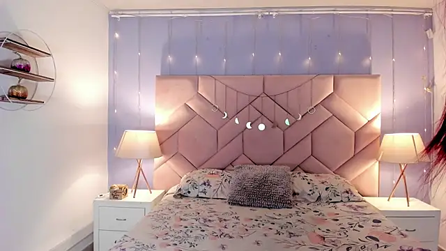 Camila Rivers online show from 09-13-25, 04:29