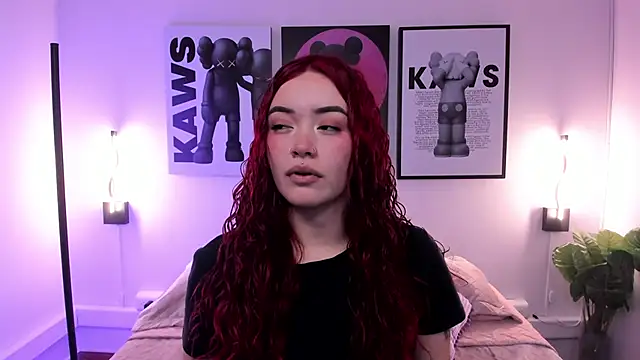 Camila Rivers online show from 12-14-25, 05:51