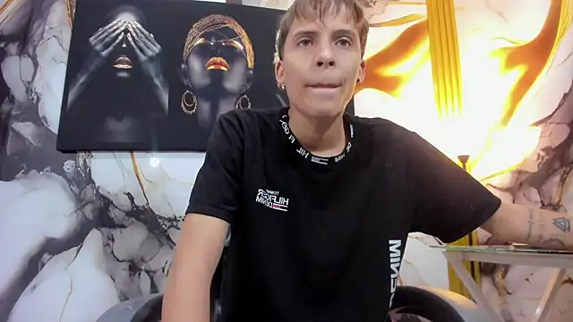 mono blonde online show from 07-15-26, 12:32