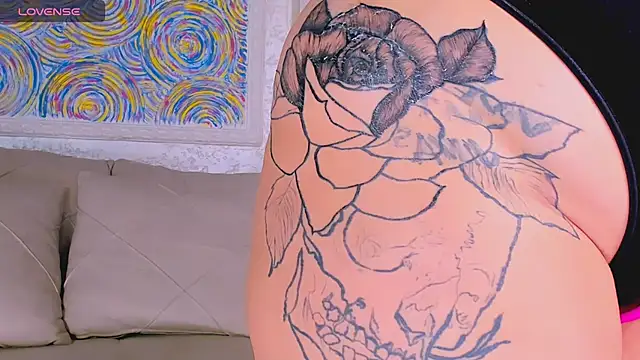 marrenaa online show from 09-28-25, 04:18