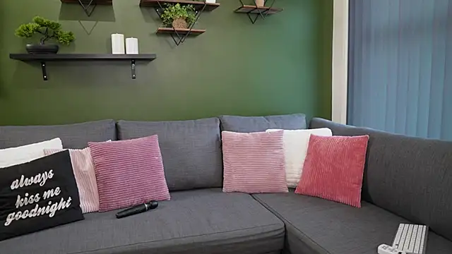 Eveline Beauty Kitty online show from 04-11-26, 07:35