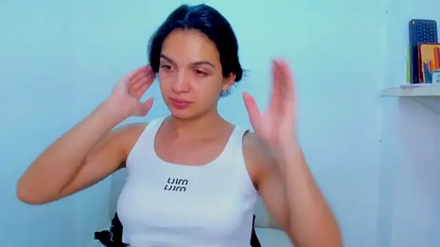 Snapshot of ISA_BELLA_VZL chatting on 04-05-26, 06:49 ISA BELLA VZL online show from 04-05-26, 06:49