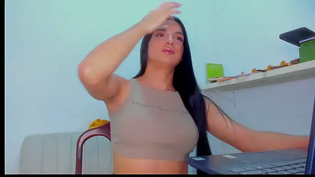Snapshot of ISA_BELLA_VZL chatting on 04-10-26, 06:45 ISA BELLA VZL online show from 04-10-26, 06:45