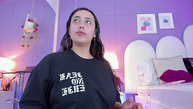 my aleja  online show from 09-24-25, 01:14