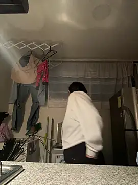 my aleja  online show from 02-16-26, 02:51