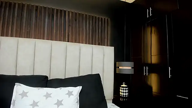 Matilda Liz online show from 04-23-26, 01:24