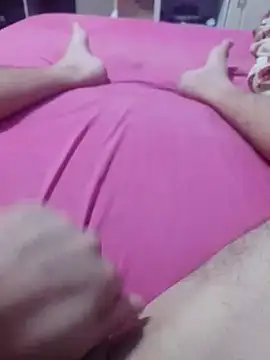 Snapshot of pauzaogrande1 chatting on 12-04-25, 01:04 pauzaogrande1 online show from 12-04-25, 01:04