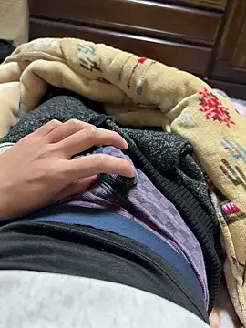 Snapshot of rrrrrriyyffhyeeee chatting on 01-18-26, 03:38 rrrrrriyyffhyeeee online show from 01-18-26, 03:38