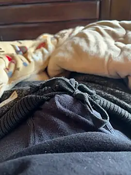 Snapshot of rrrrrriyyffhyeeee chatting on 04-11-26, 03:55 rrrrrriyyffhyeeee online show from 04-11-26, 03:55