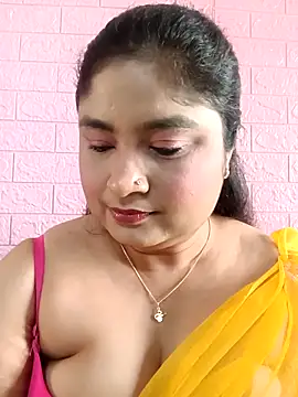 hornyriyanka online show from 04-19-26, 02:55