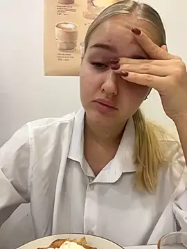 CandyVice online show from 11-20-25, 05:34