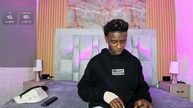 pipedark  online show from 09-27-25, 03:22