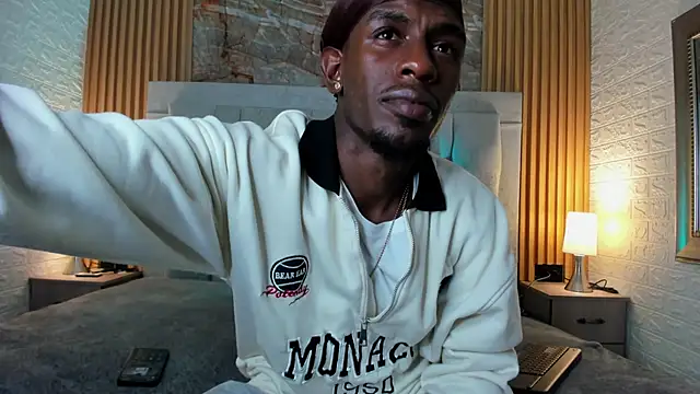 pipedark  online show from 10-01-25, 03:23