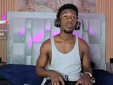 pipedark  online show from 10-04-25, 03:37