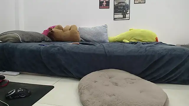 Grass 99 online show from 04-27-26, 01:53