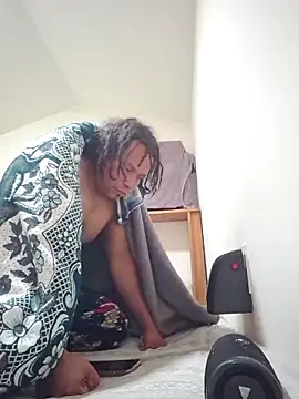 Snapshot of uratre chatting on 12-20-25, 09:16 uratre online show from 12-20-25, 09:16