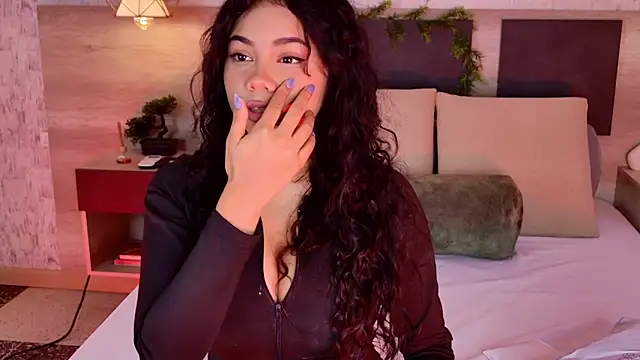 Snapshot of Celine_Lee chatting on 12-05-25, 04:58 Celine Lee online show from 12-05-25, 04:58