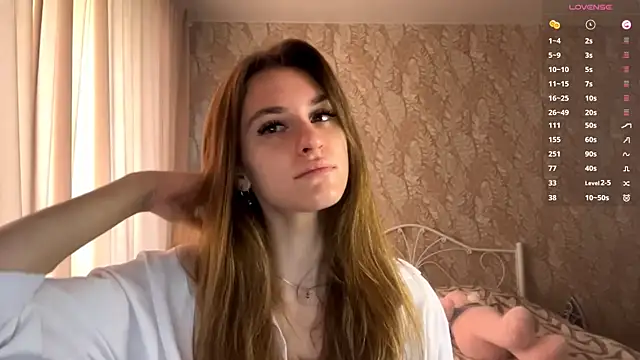 miainheat online show from 09-21-25, 08:05