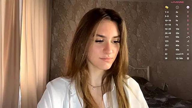 miainheat online show from 10-12-25, 09:08