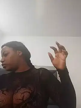 SheilaCoopers  online show from 03-29-26, 04:40