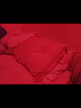 Snapshot of Kellye_hotTs chatting on 11-02-25, 11:40 Kellye hotTs online show from 11-02-25, 11:40