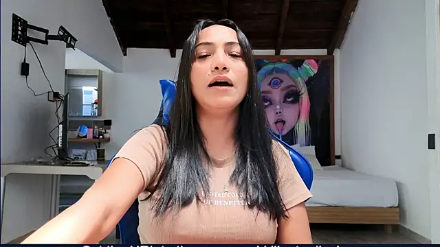 carolxotic online show from 07-18-26, 05:28
