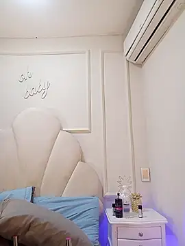 Kaylachannell online show from 02-05-26, 03:44