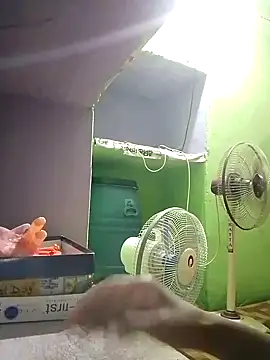 juhijaan2005 online show from 10-14-25, 05:14