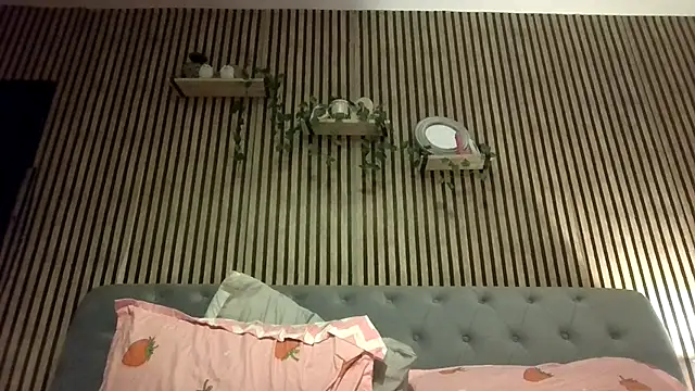 Snapshot of poppyinga1 chatting on 10-07-25, 05:59 poppyinga1 online show from 10-07-25, 05:59