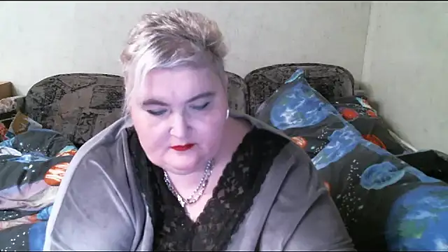 Snapshot of Lana555 chatting on 02-21-25, 06:15 Lana555 online show from 02-21-25, 06:15