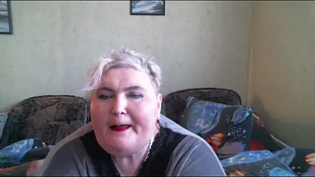 Snapshot of Lana555 chatting on 02-24-25, 12:48 Lana555 online show from 02-24-25, 12:48