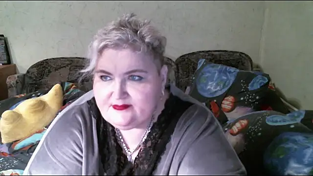 Snapshot of Lana555 chatting on 02-24-25, 05:20 Lana555 online show from 02-24-25, 05:20