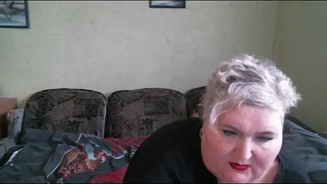 Snapshot of Lana555 chatting on 03-03-25, 01:31 Lana555 online show from 03-03-25, 01:31