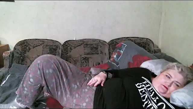 Snapshot of Lana555 chatting on 03-03-25, 04:35 Lana555 online show from 03-03-25, 04:35