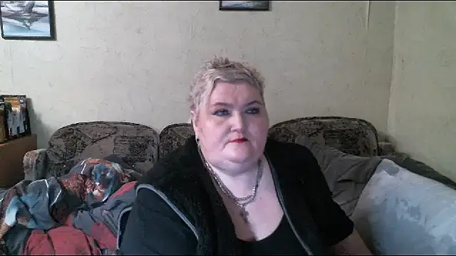 Snapshot of Lana555 chatting on 03-06-25, 04:07 Lana555 online show from 03-06-25, 04:07