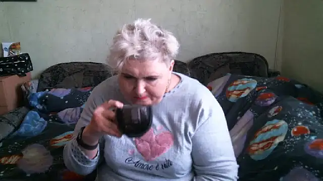 Snapshot of Lana555 chatting on 09-29-25, 11:48 Lana555 online show from 09-29-25, 11:48