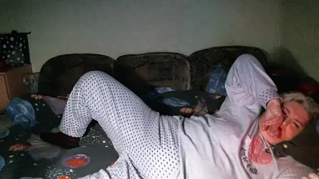 Snapshot of Lana555 chatting on 10-03-25, 12:07 Lana555 online show from 10-03-25, 12:07