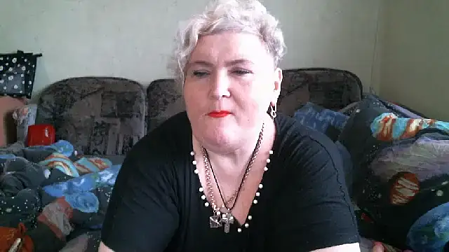 Snapshot of Lana555 chatting on 10-10-25, 12:04 Lana555 online show from 10-10-25, 12:04