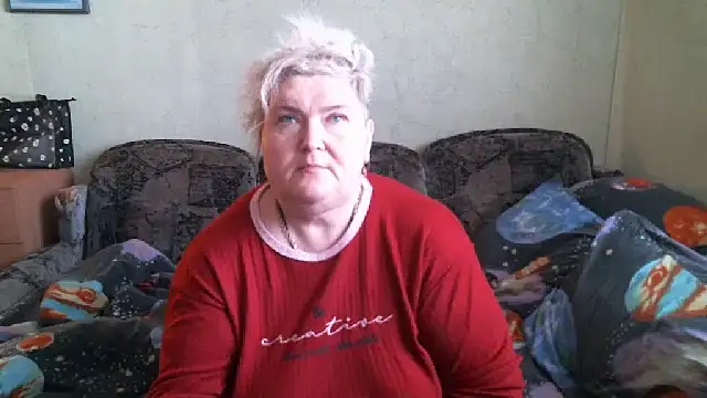 Snapshot of Lana555 chatting on 10-17-25, 11:24 Lana555 online show from 10-17-25, 11:24