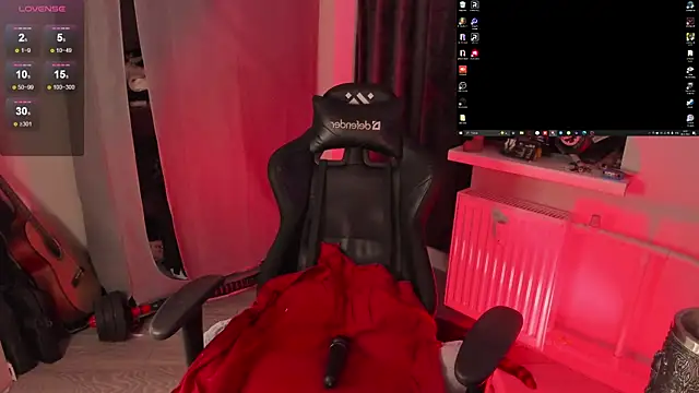 Snapshot of Melante chatting on 01-09-26, 05:37 Melante online show from 01-09-26, 05:37