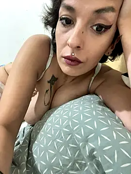 Piggiteablacktea online show from 09-24-25, 08:01