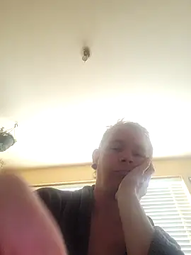 piercingpik online show from 04-17-26, 09:45