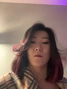 Snapshot of AikoYamada chatting on 11-10-25, 06:23 AikoYamada online show from 11-10-25, 06:23