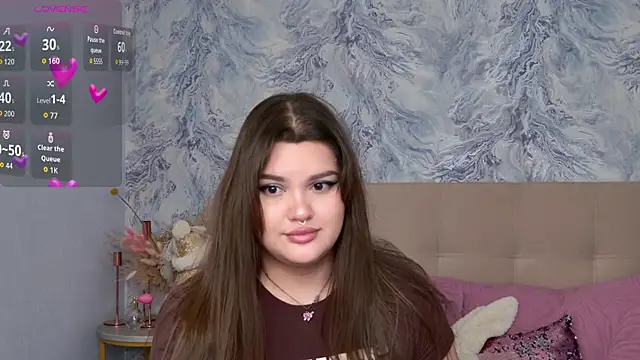 EmilyHyde online show from 11-20-25, 03:12