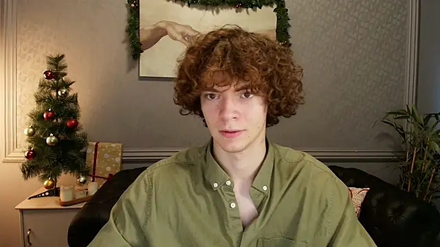 Snapshot of Tommy_Jamm chatting on 12-17-25, 07:58 Tommy Jamm online show from 12-17-25, 07:58