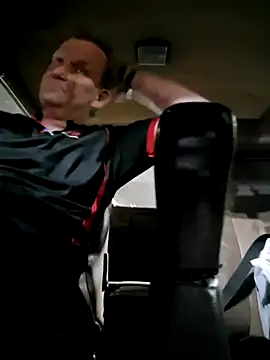 wallacelegend online show from 09-08-25, 09:03