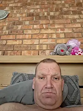 wallacelegend online show from 09-18-25, 06:48