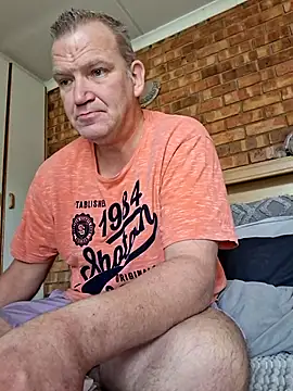 wallacelegend online show from 11-06-25, 07:09