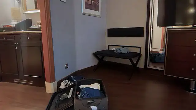 Snapshot of Ofcourseoneday chatting on 11-08-25, 02:28 Ofcourseoneday online show from 11-08-25, 02:28